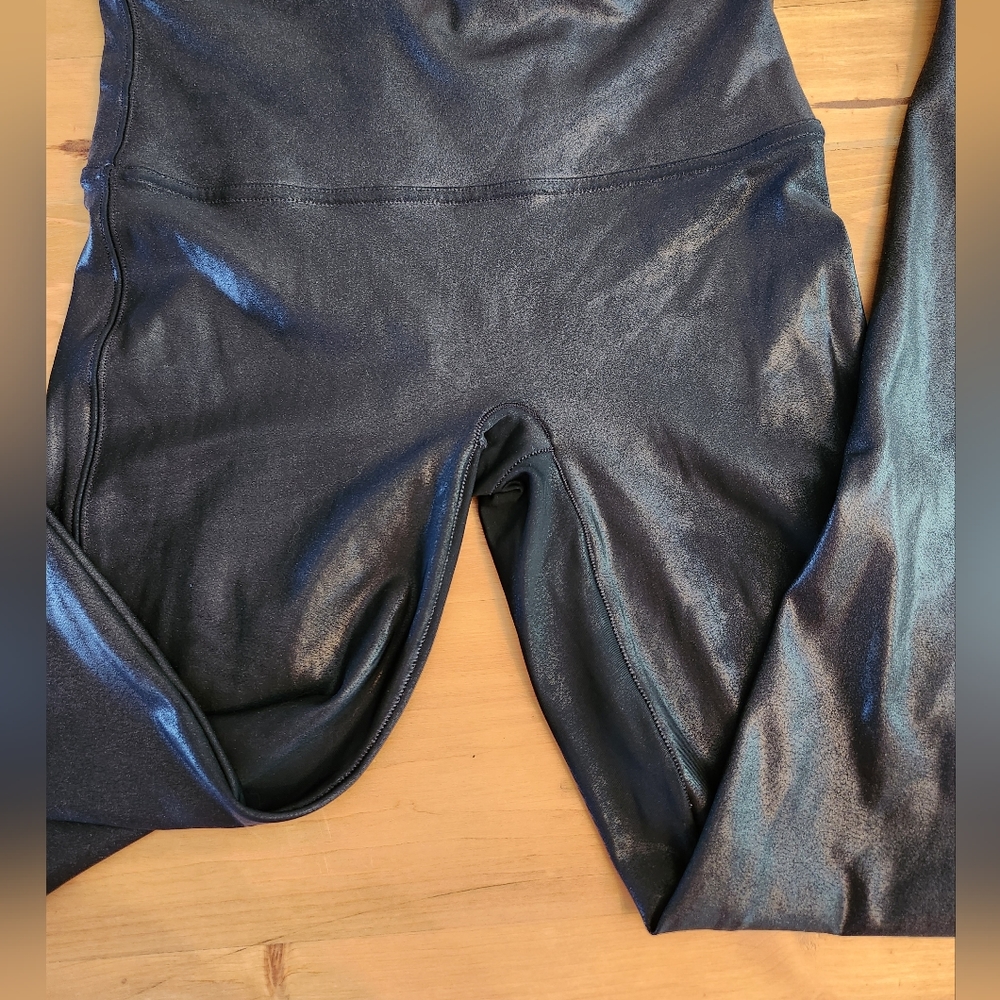 SPANX Black Shiny Leggings - Picture 3 of 7